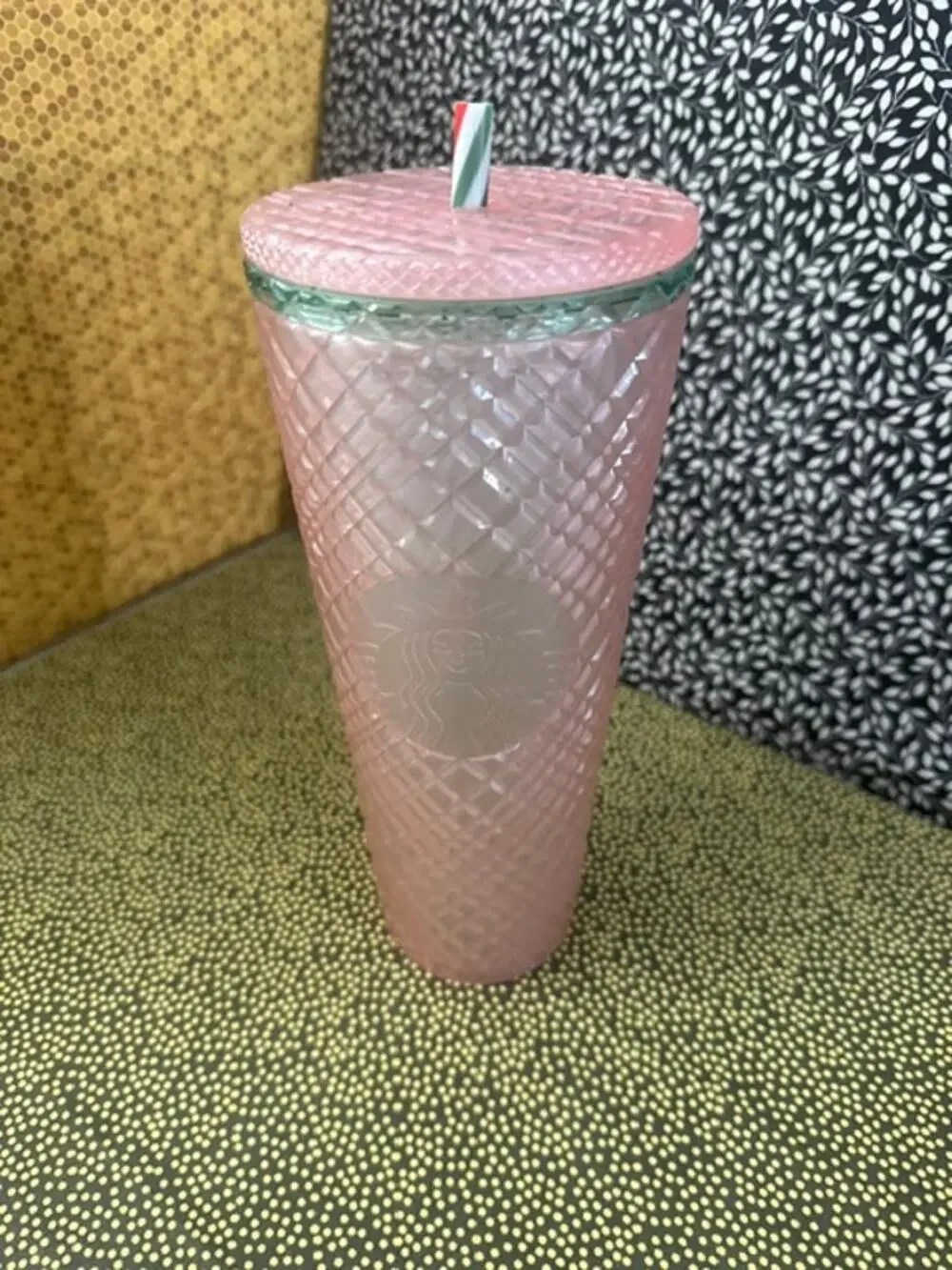 STARBUCKS SUMMER 2023 PEARL PINK JEWELED
